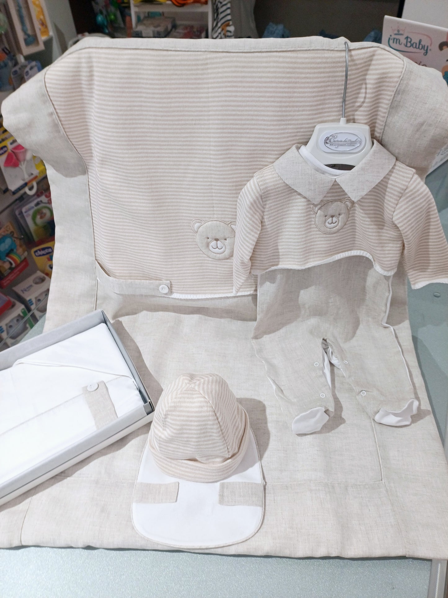 Completo nascita la Sartoria dei piccoli