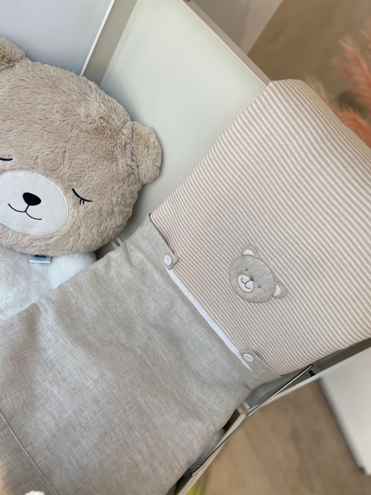 Copertina la sartoria dei piccoli