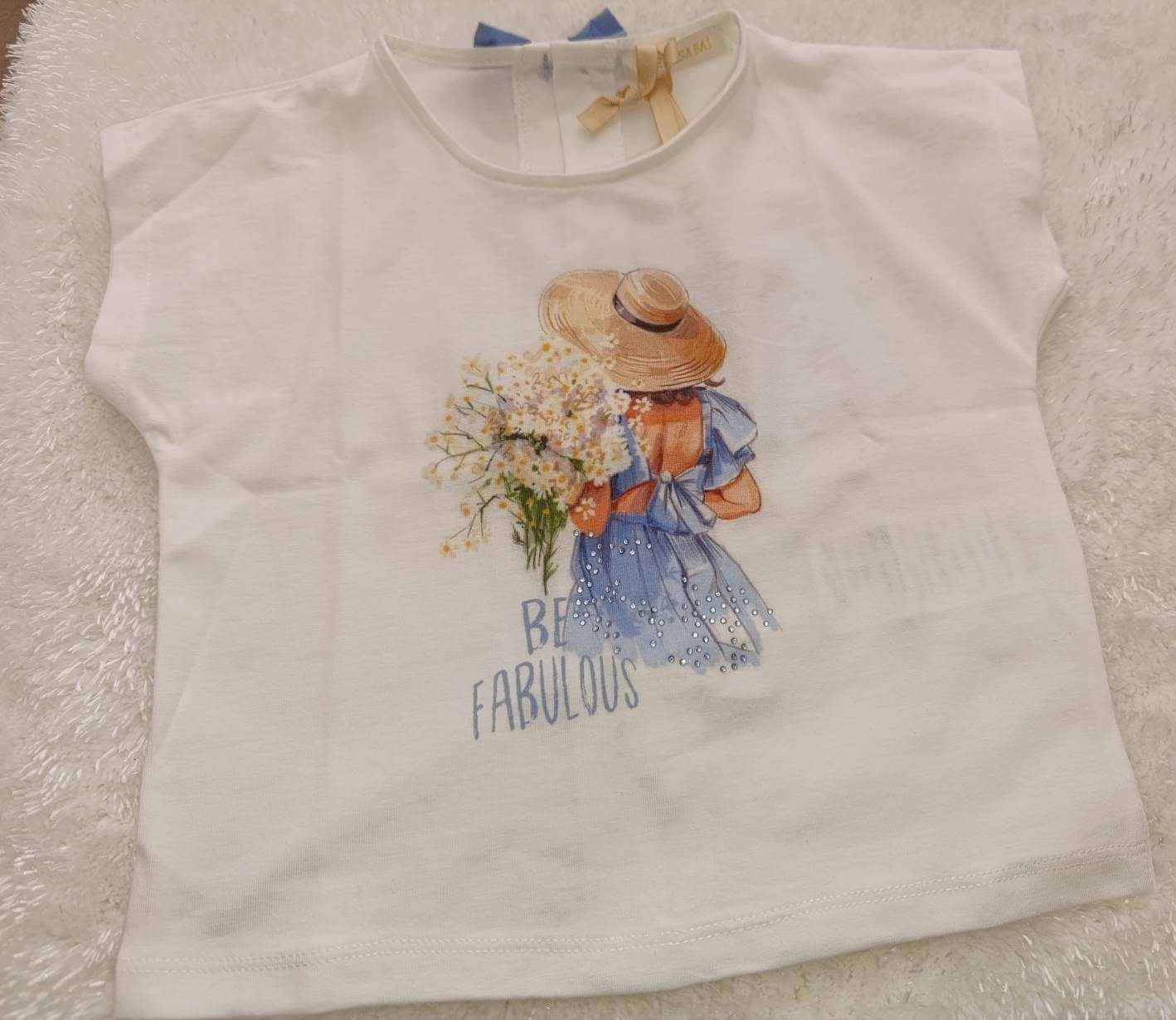 Shorts e t-shirt Meilisa bai