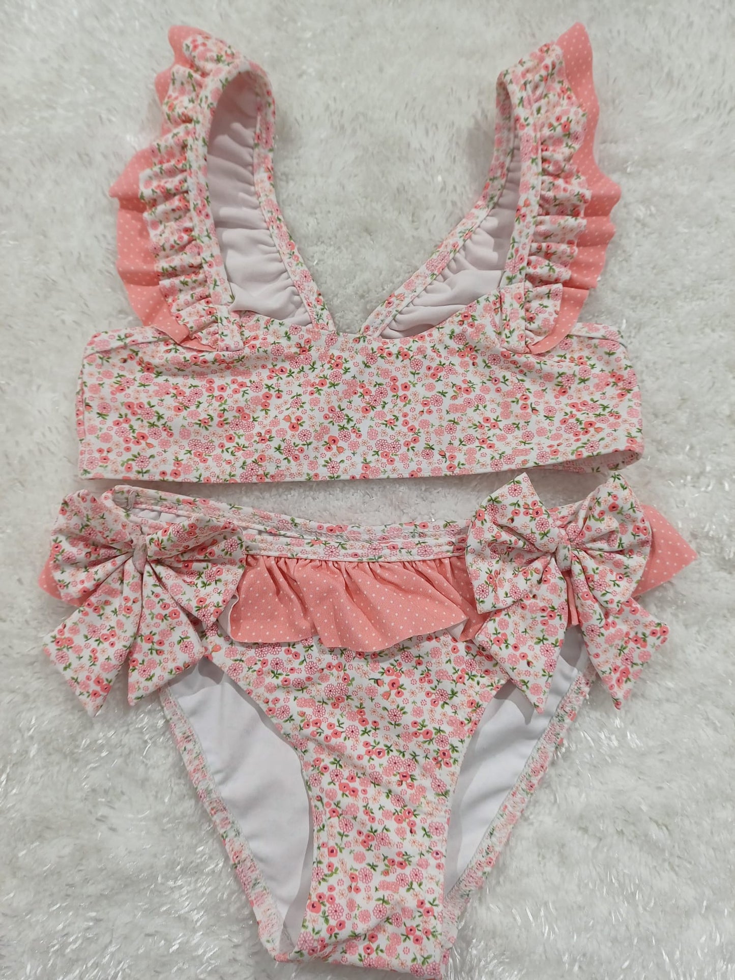 Costume due pezzi