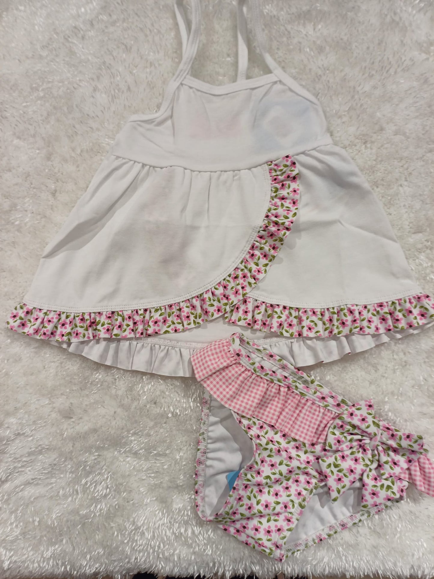 Vestito copricostume e slip