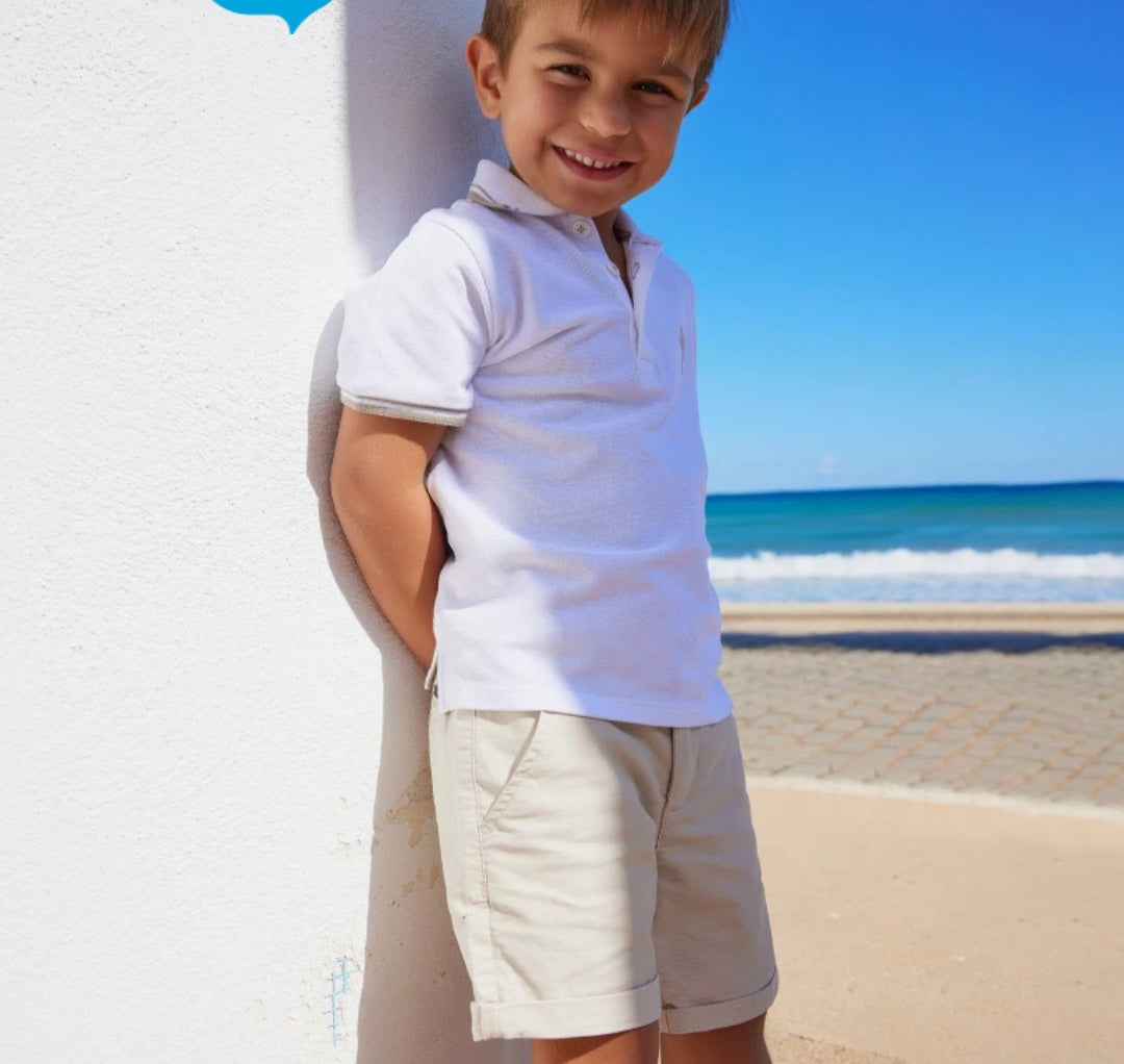 Pantaloni corti beige per bambino con tasche e chiusura con bottone Tuc Tuc